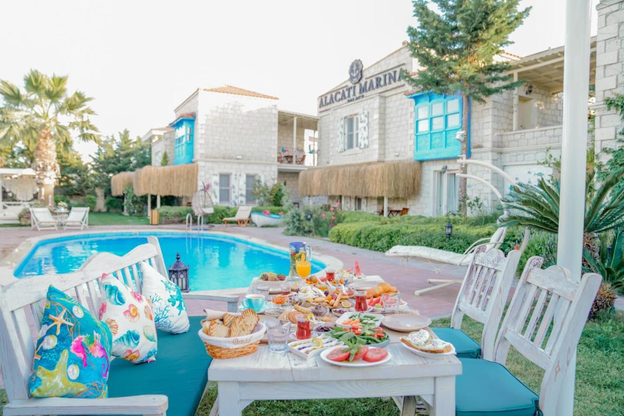 Alacati Marina Palace Exteriör bild