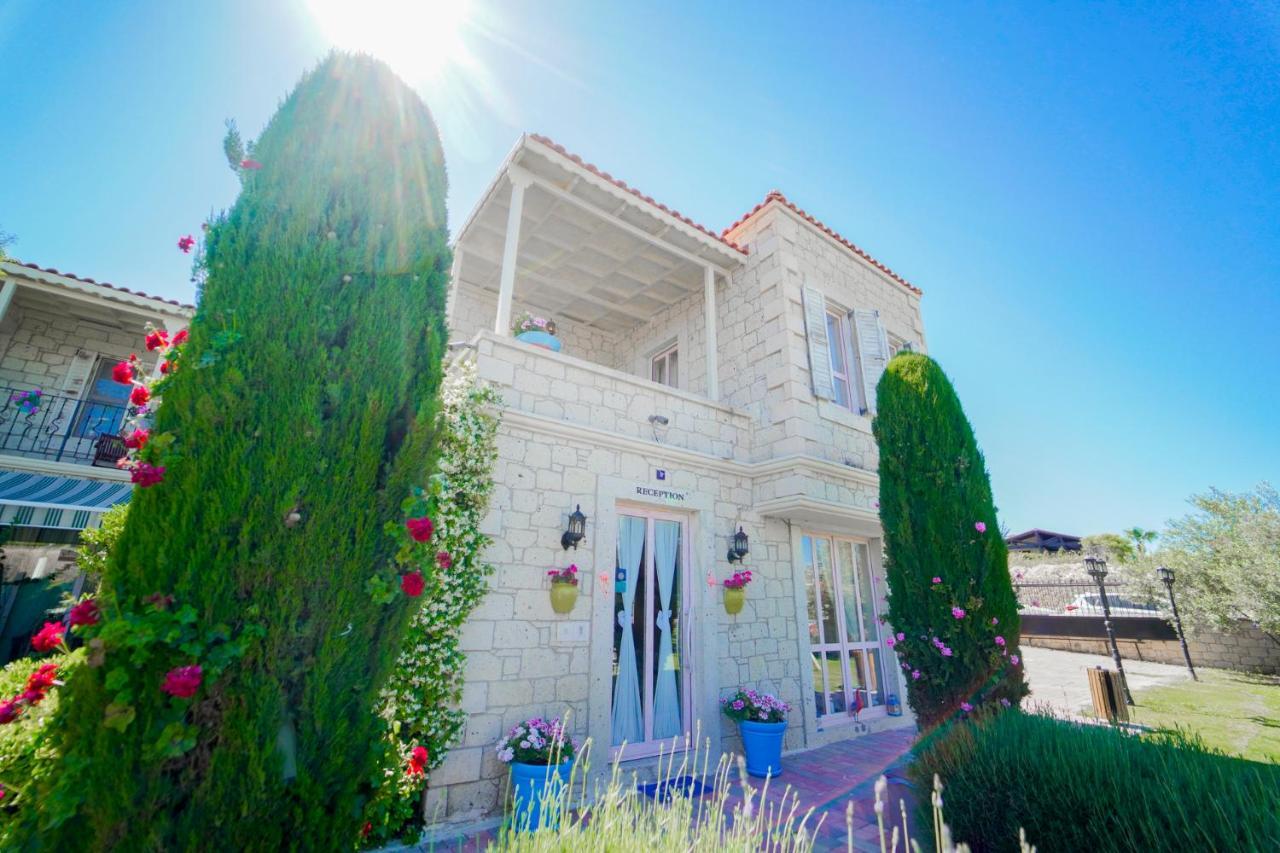 Alacati Marina Palace Exteriör bild