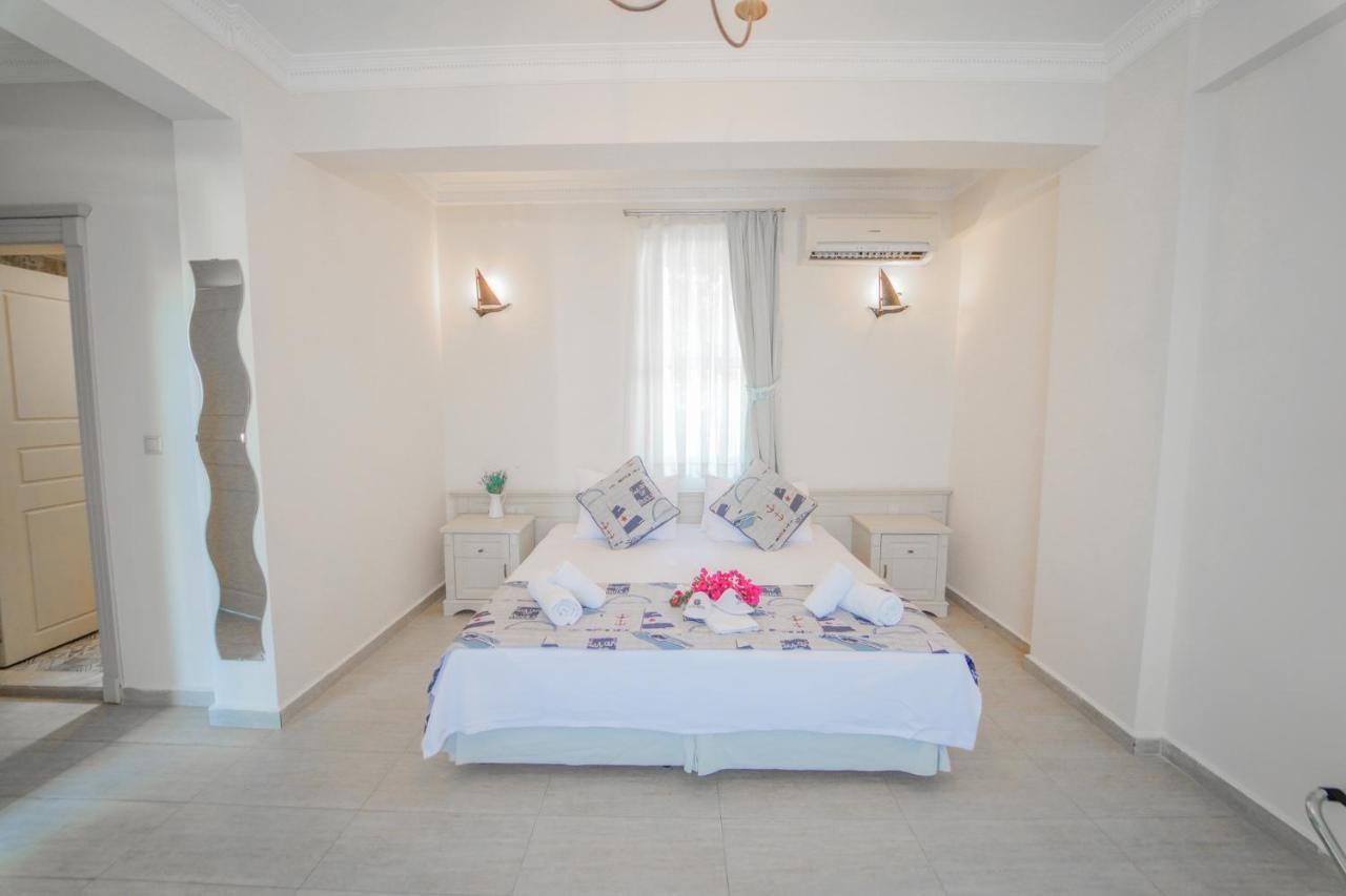 Alacati Marina Palace Exteriör bild